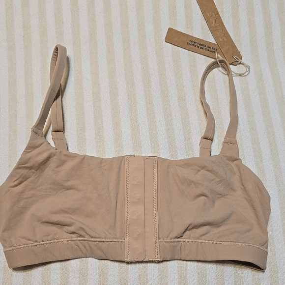 SKIMS Fits Everbody ADAPTIVE Scoop Bralette Size:XS - Picture 1 of 5
